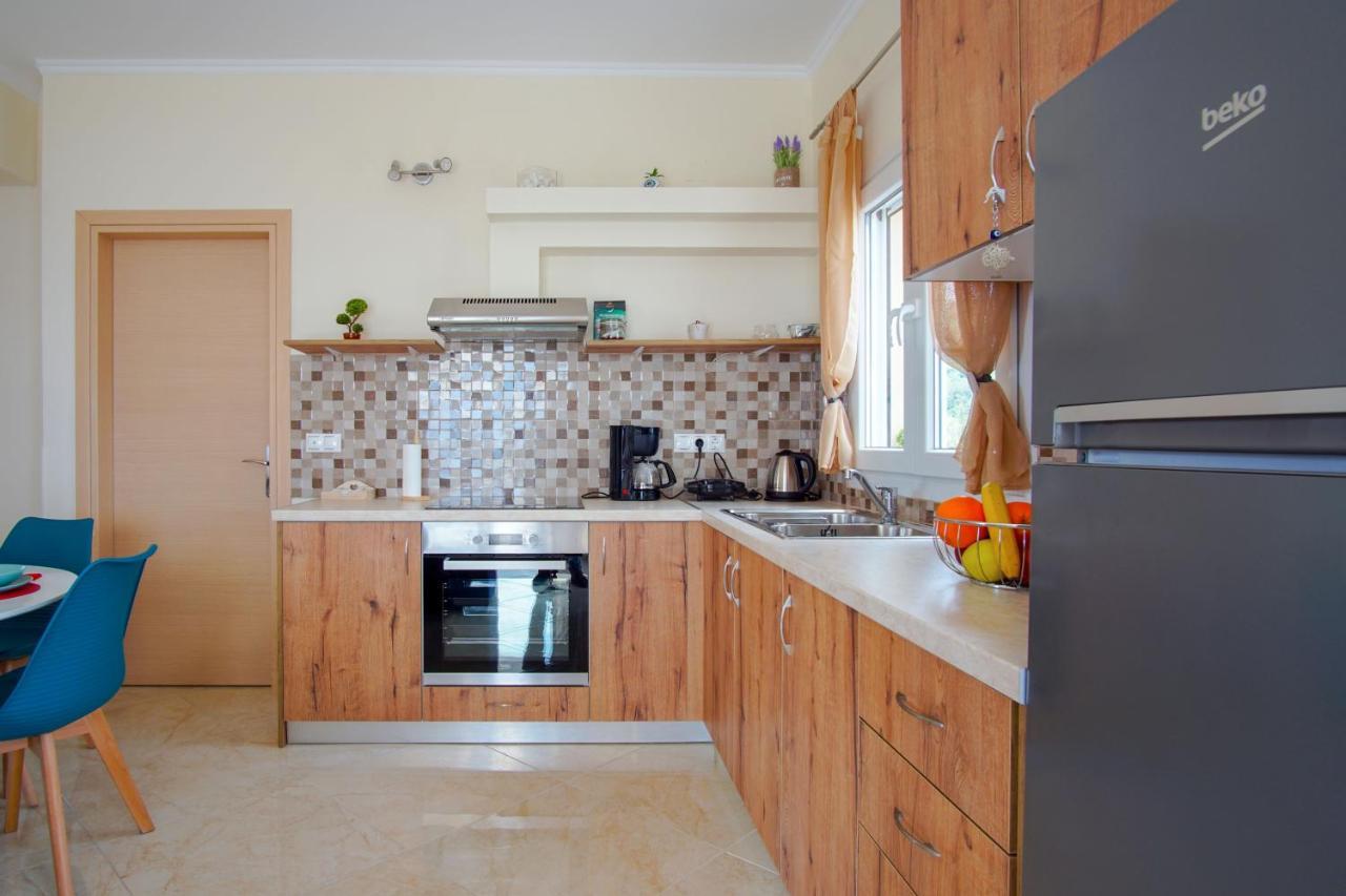 Sweet Apricot Apartment Pelekas Bagian luar foto