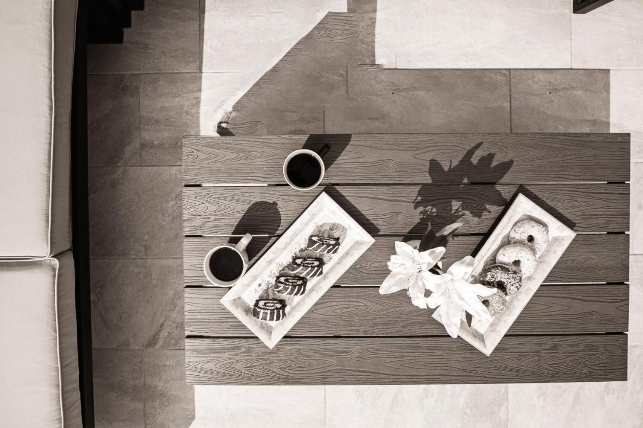 Sweet Apricot Apartment Pelekas Bagian luar foto