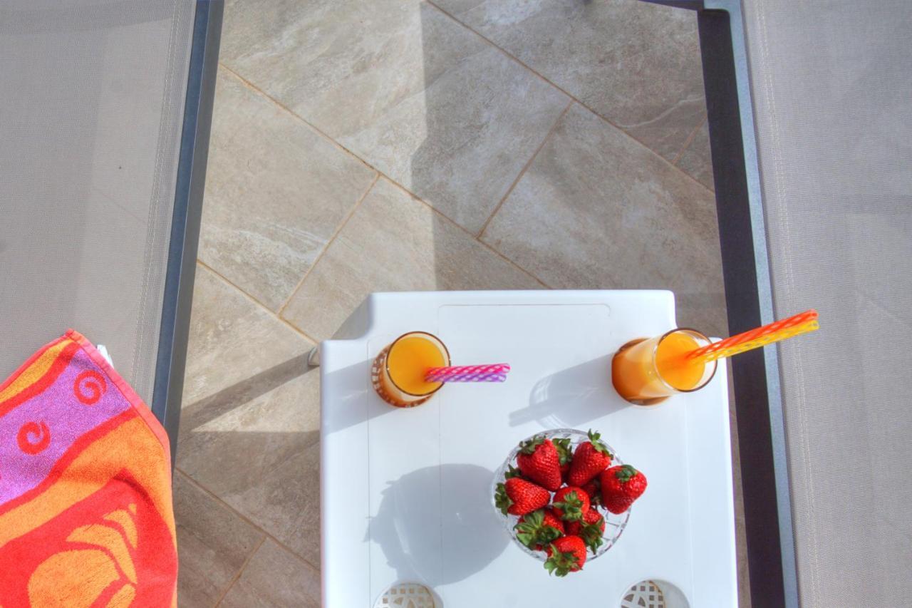 Sweet Apricot Apartment Pelekas Bagian luar foto