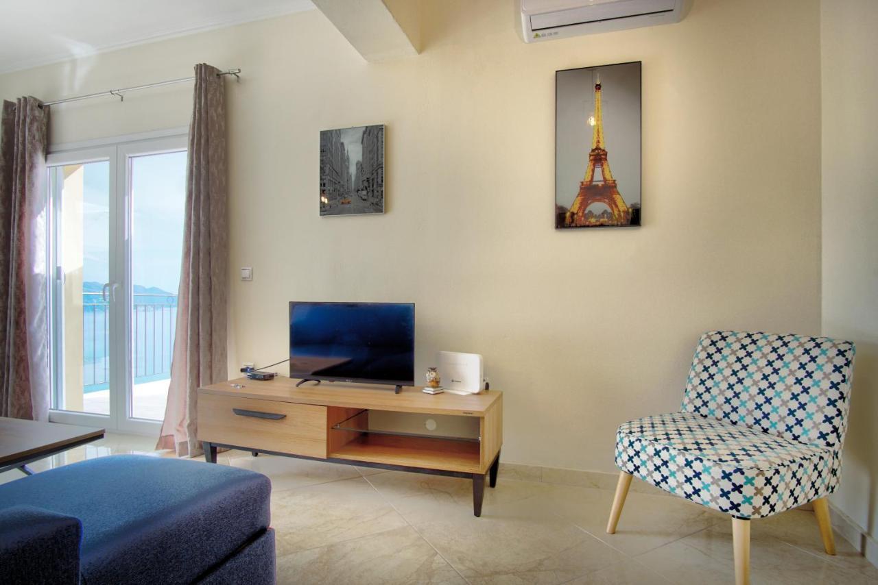 Sweet Apricot Apartment Pelekas Bagian luar foto