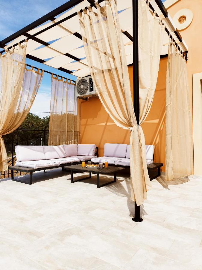Sweet Apricot Apartment Pelekas Bagian luar foto